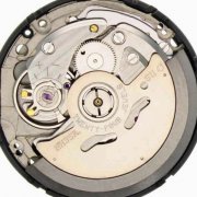 阿玛尼手表久置不走解决办法大全（保养与维修技巧